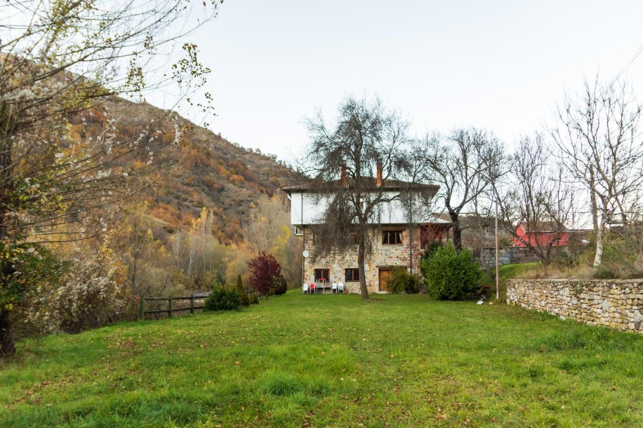 Hostal Restaurante Ventasierra Valdore Exterior photo